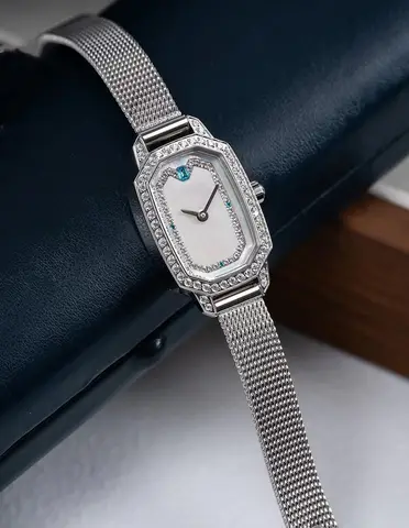 時尚 女士 石英 手錶 不鏽鋼 Band Emerald Series Lady CZ Diamond Octagon Wrist手錶 White Mother Shell Pearl Dial
